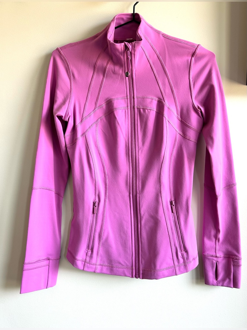 *Brand new w/o Tag, never been worn* Lululemon Define Jacket